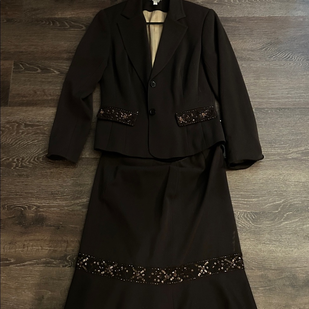 VEX Chic Brown Blazer and Skirt Set